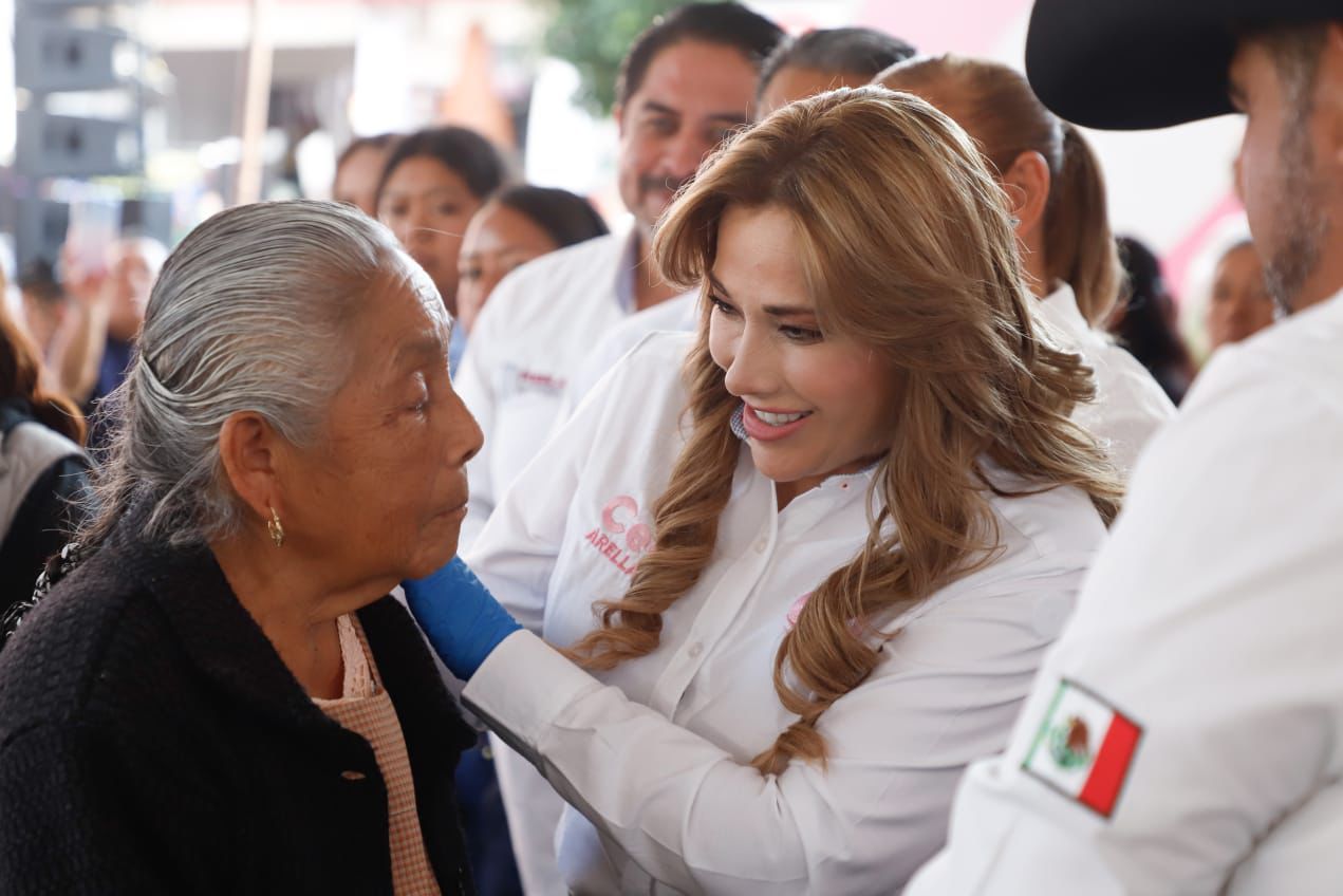 Con sensibilidad y empatía, SEDIF entrega apoyos por 32 mdp a familias para una vida digna