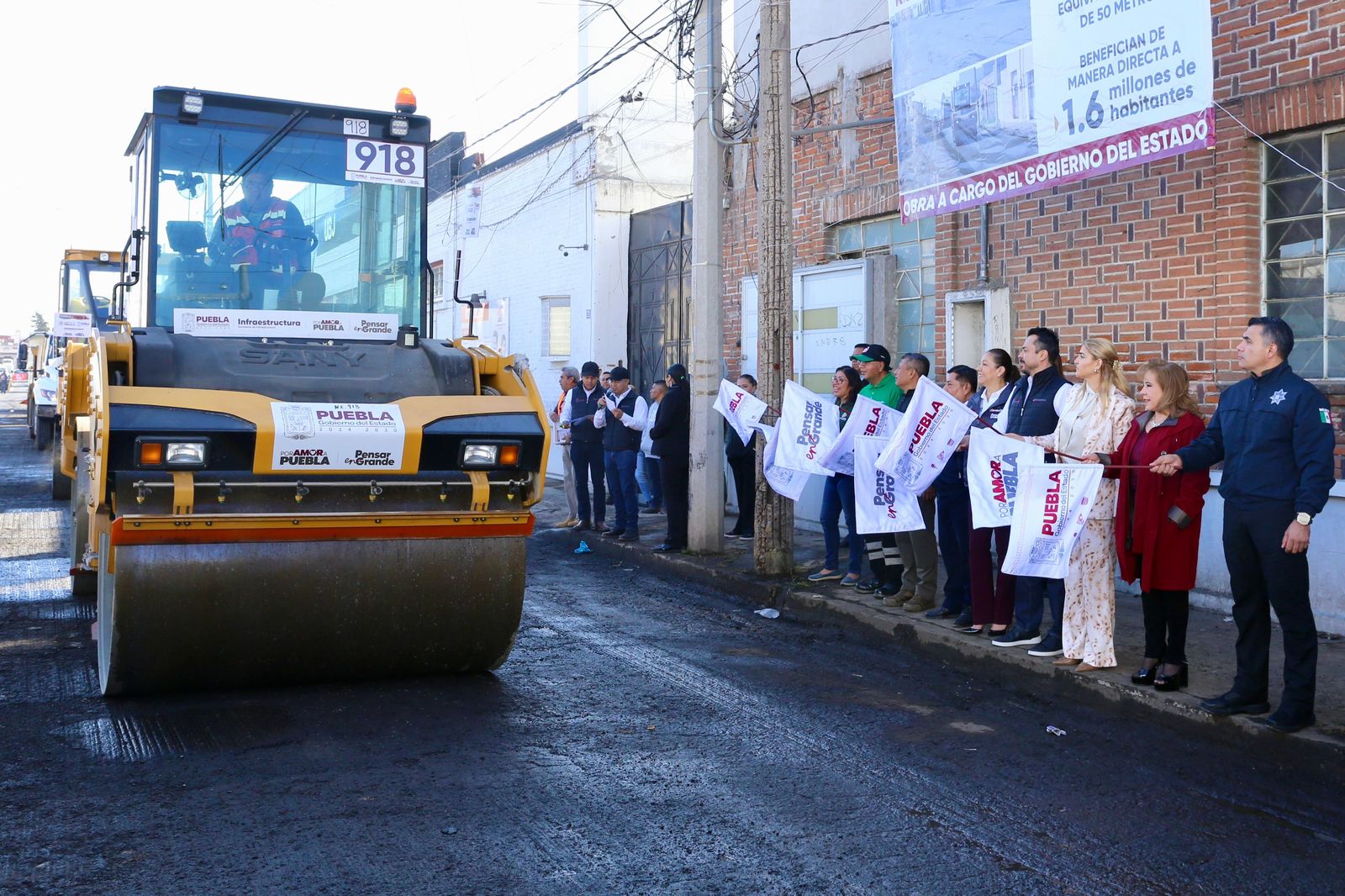 Gobierno estatal reconstruye la 12 oriente por indolencia de gestiones del pasado