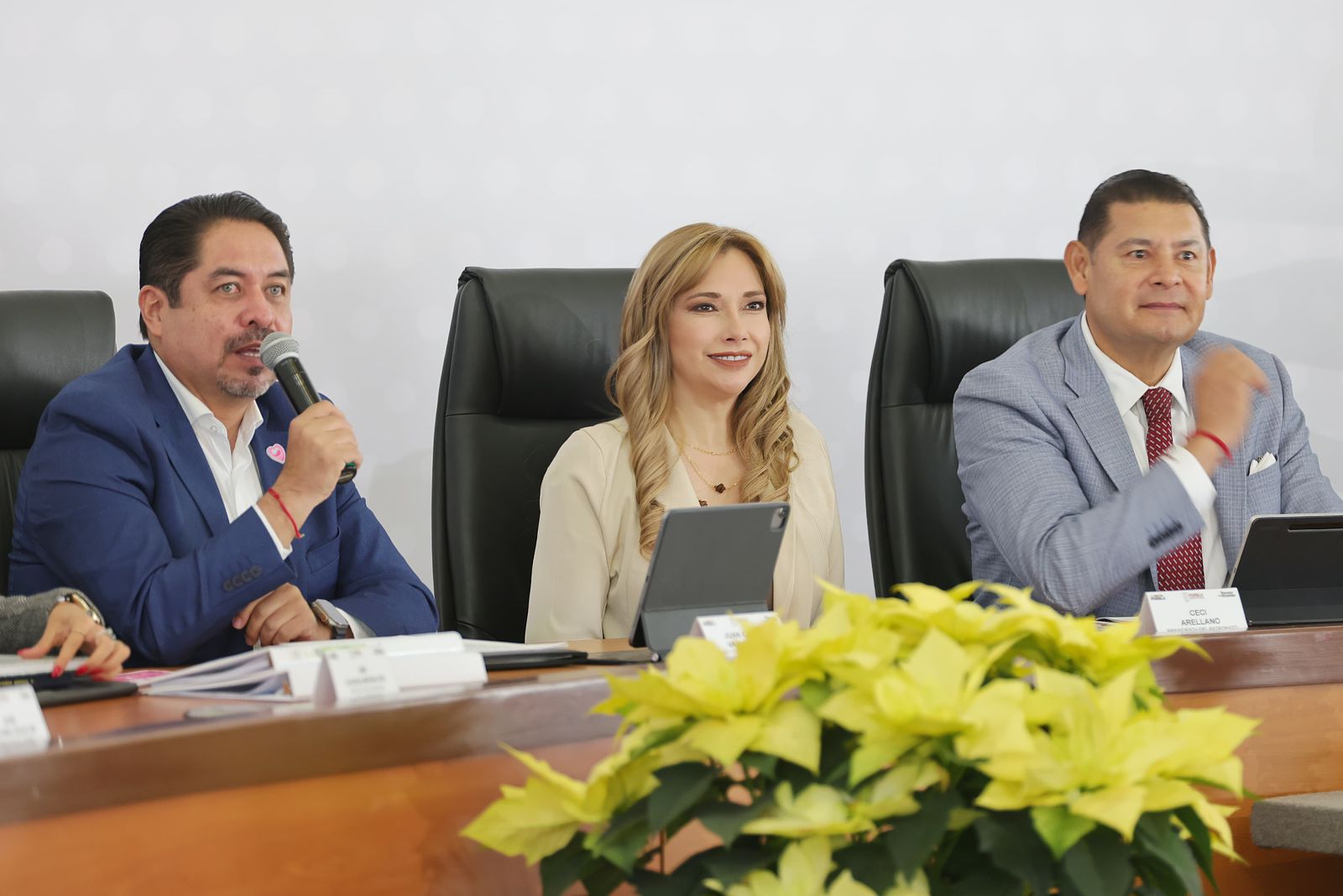 Jornadas del SEDIF dan el corazón y abrazan a las familias poblanas