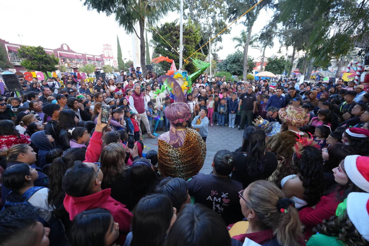 Celebra Pepe Chedraui convivencia navideña con posada en Totimehuacan