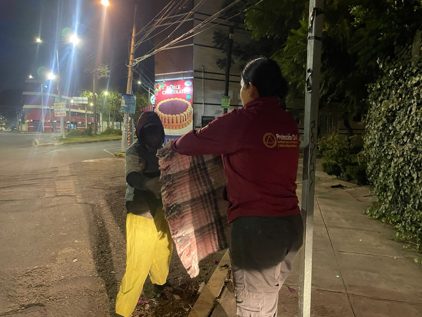 Protección civil arropa noches frias en municipios poblanos