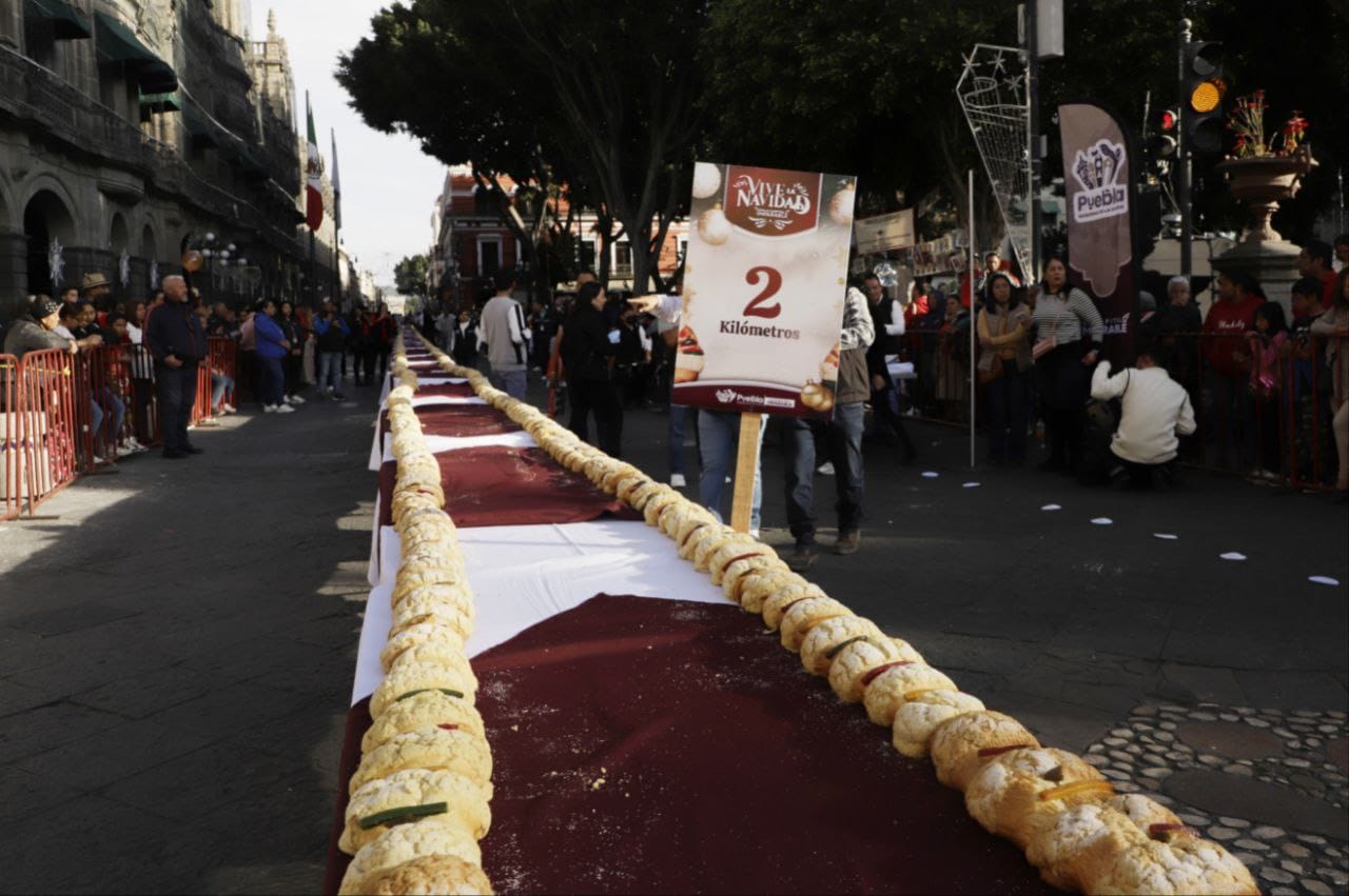Puebla busca hacer historia con la rosca de Reyes más grande del mundo