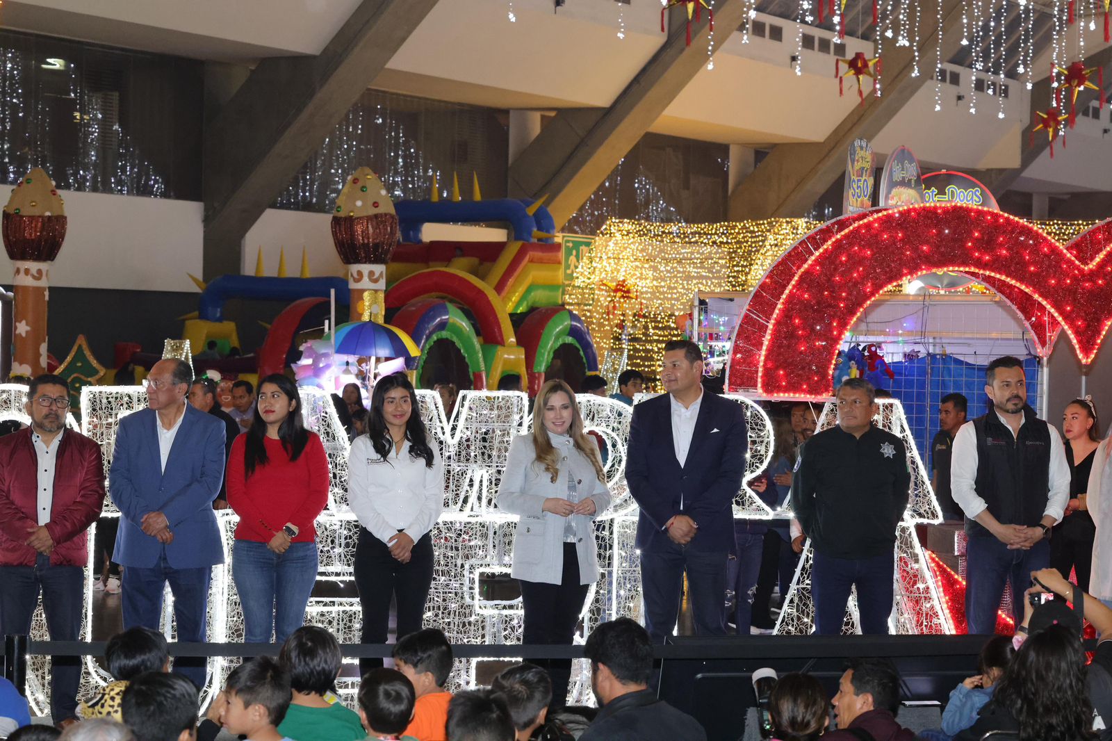 Alrededor de 300 mil personas disfrutaron del festival navideño «Por amor a Puebla»