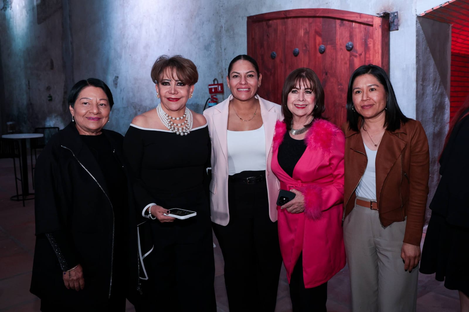 Reconoce Lupita Cuautle a directores de medios y columnistas en encuentro anual