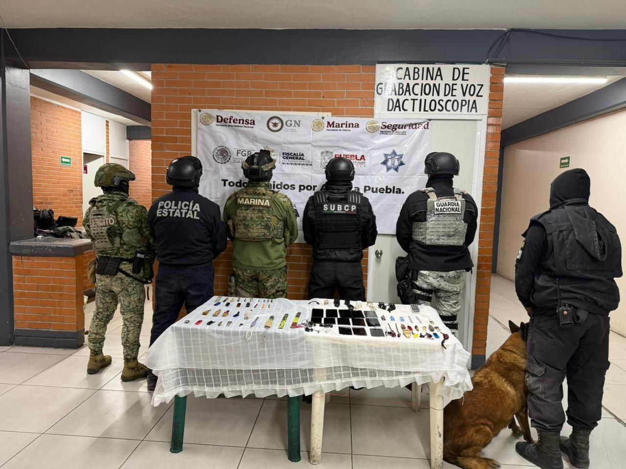Guardia nacional y ejercito mexicano detienen a 56 personas y aseguran droga en Puebla, como parte de la operación «Escudo invernal»