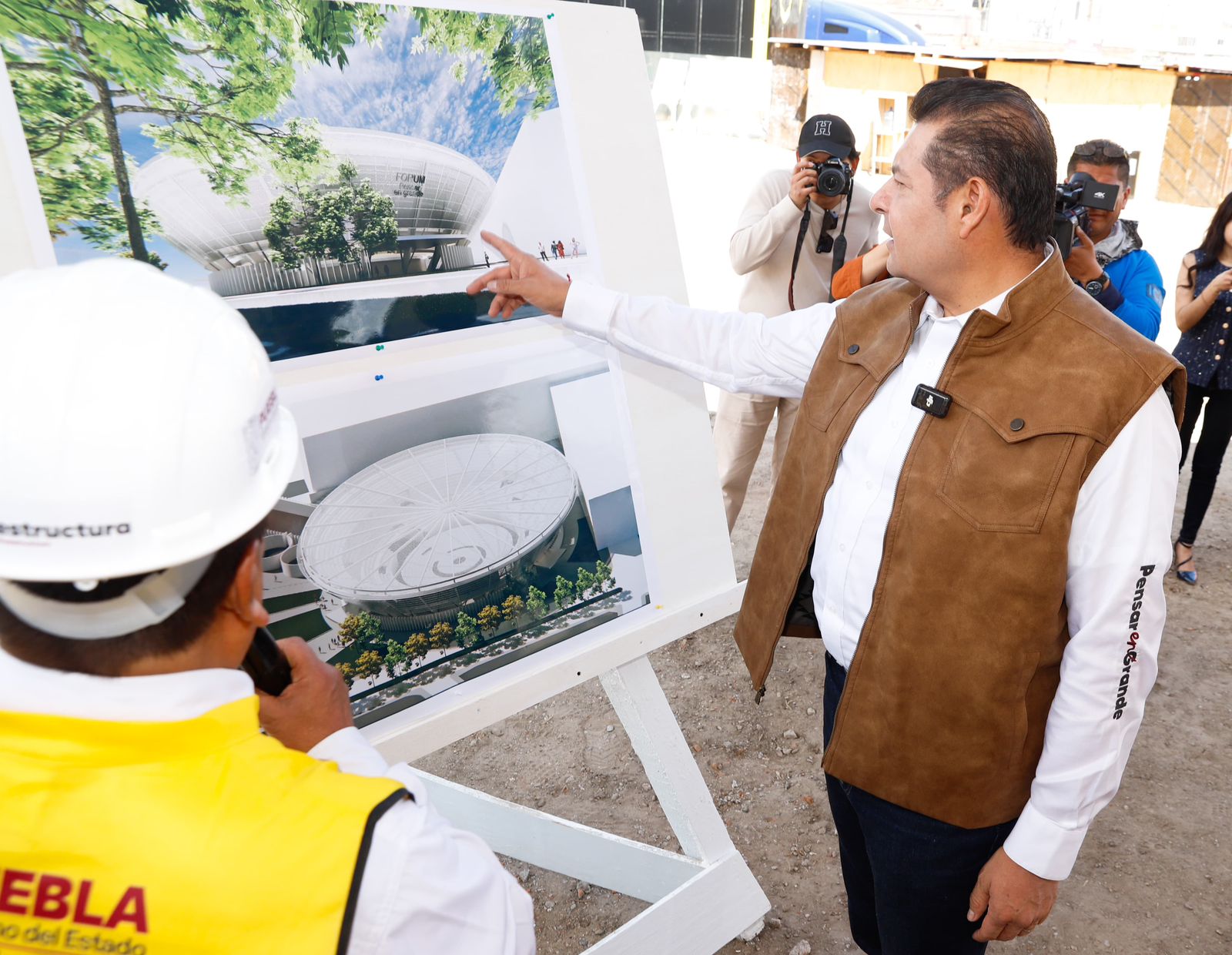 Bajo lineamientos del INAH, avanza construcción del Fórum Pensar en Grande