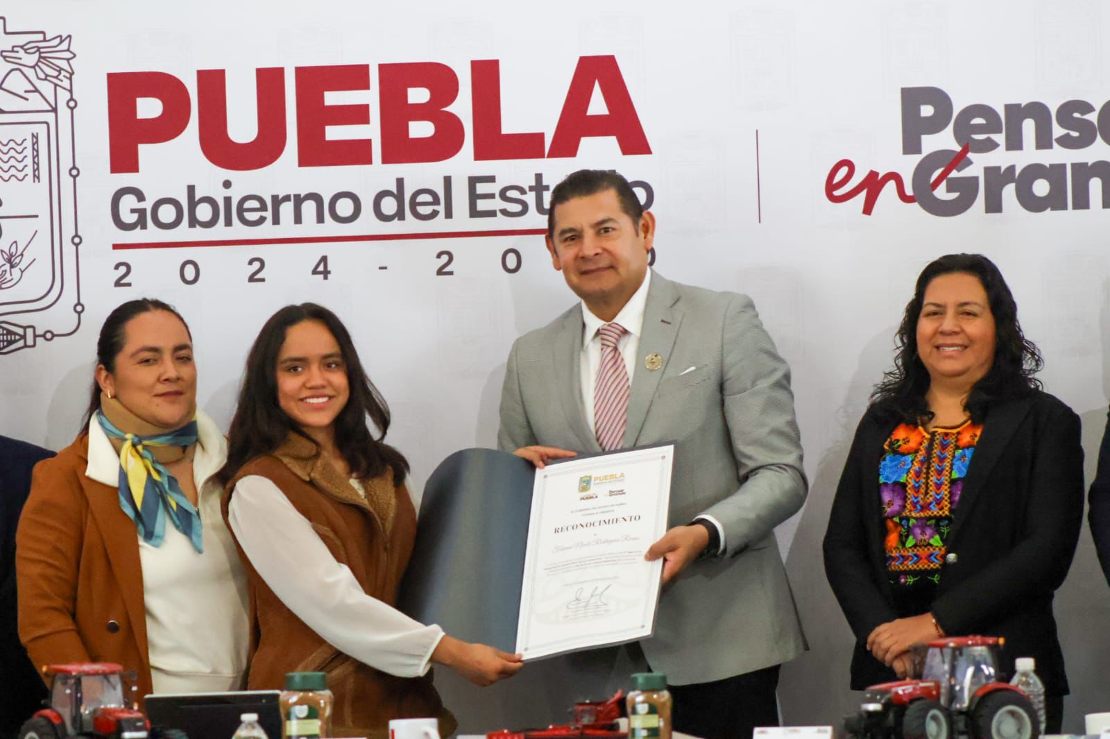 Con apoyo al deporte, arte y cultura, Gobierno Estatal impulsa talento Poblano