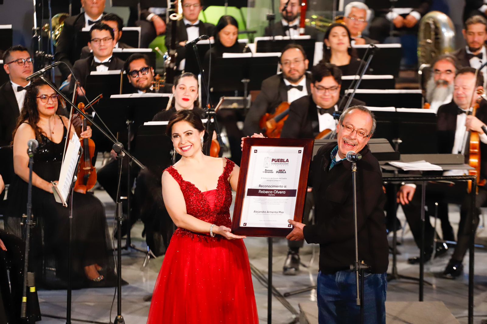 Con soprano poblana Rebeca Olvera, OSEP inagura temporada invierno 2026