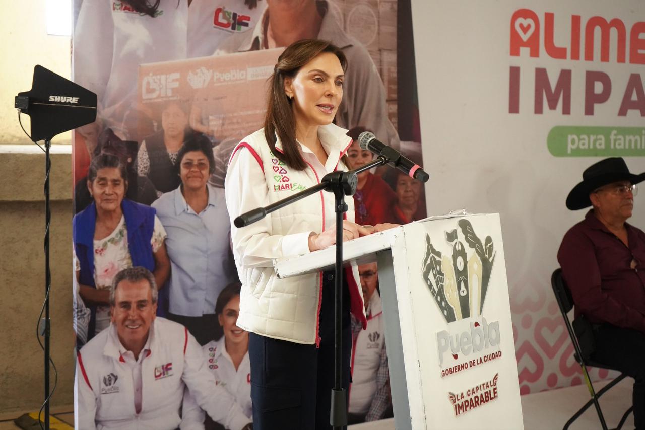 MariElise Budib brinda apoyos alimentarios a familias de San Francisco Totimehuacan