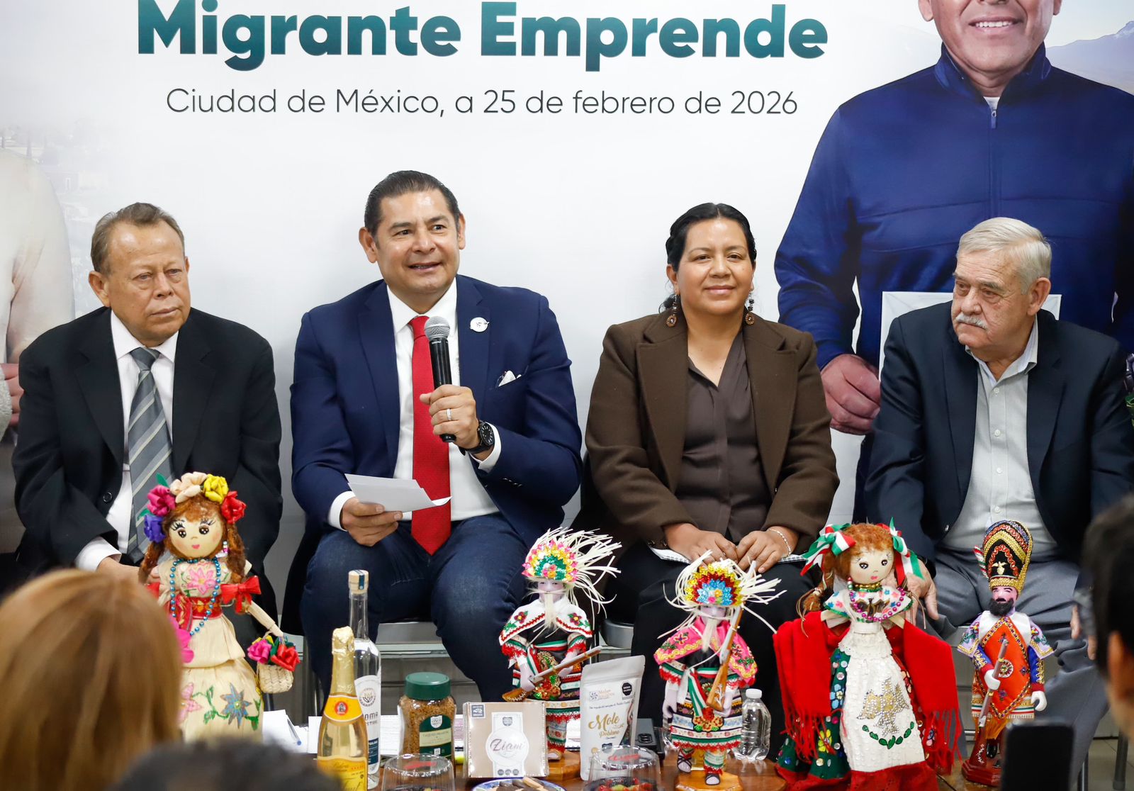 Del retorno al emprendimiento, gobierno estatal fortalece a familias migrantes