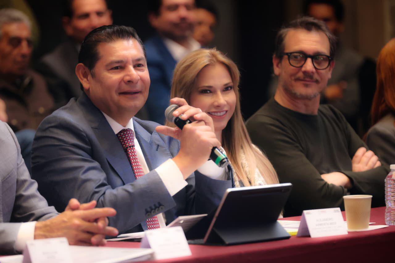 Puebla referente internacional en innovacion y cultura con festival Glow México