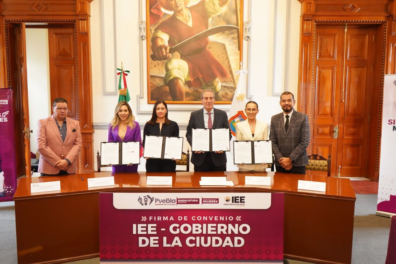 Fortalece Pepe Chedraui coordinación institucional con firma de convenio con IEE