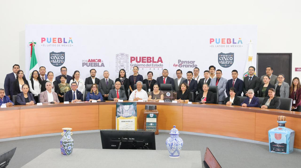 Puebla impulsa continuidad académica con convenio histórico entre CECYTE y TECNM