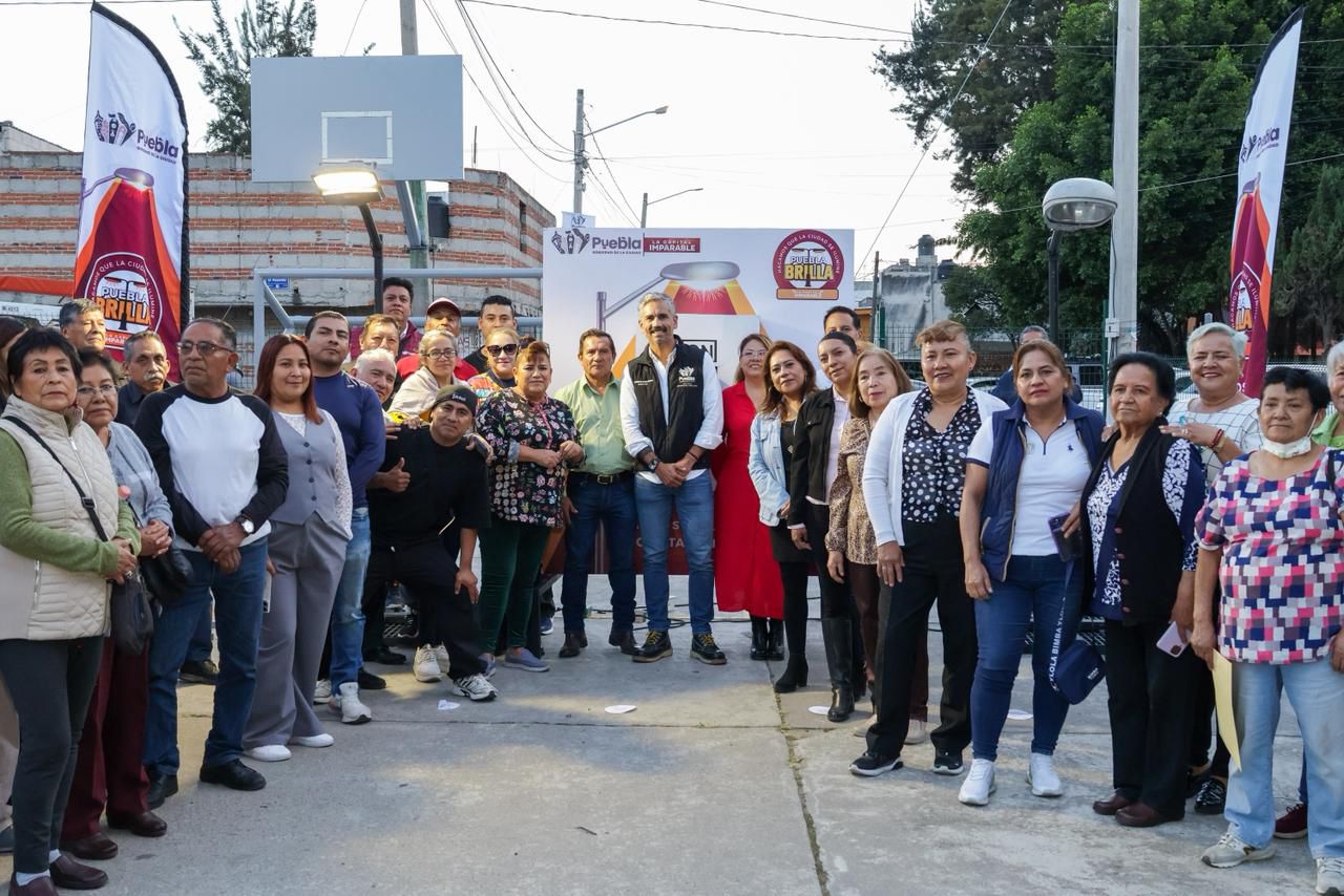 Puebla Brilla llega a Cleotilde Torres; entrega Gobierno de Pepe Chedraui 179 luminarias modernizadas con LED