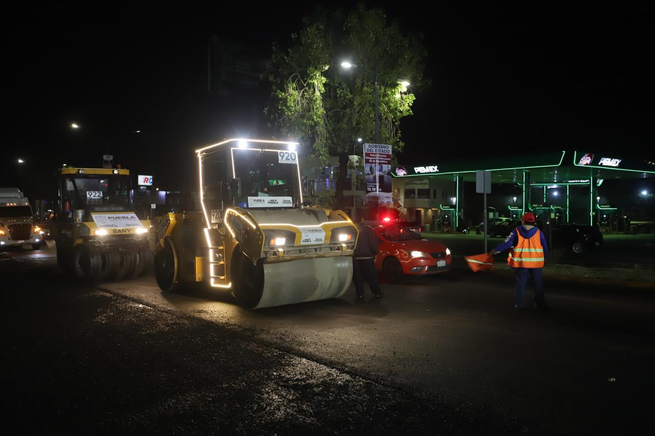 Avanza pavimentación de prolongación reforma; obra del gobierno estatal impactará a miles de poblanos