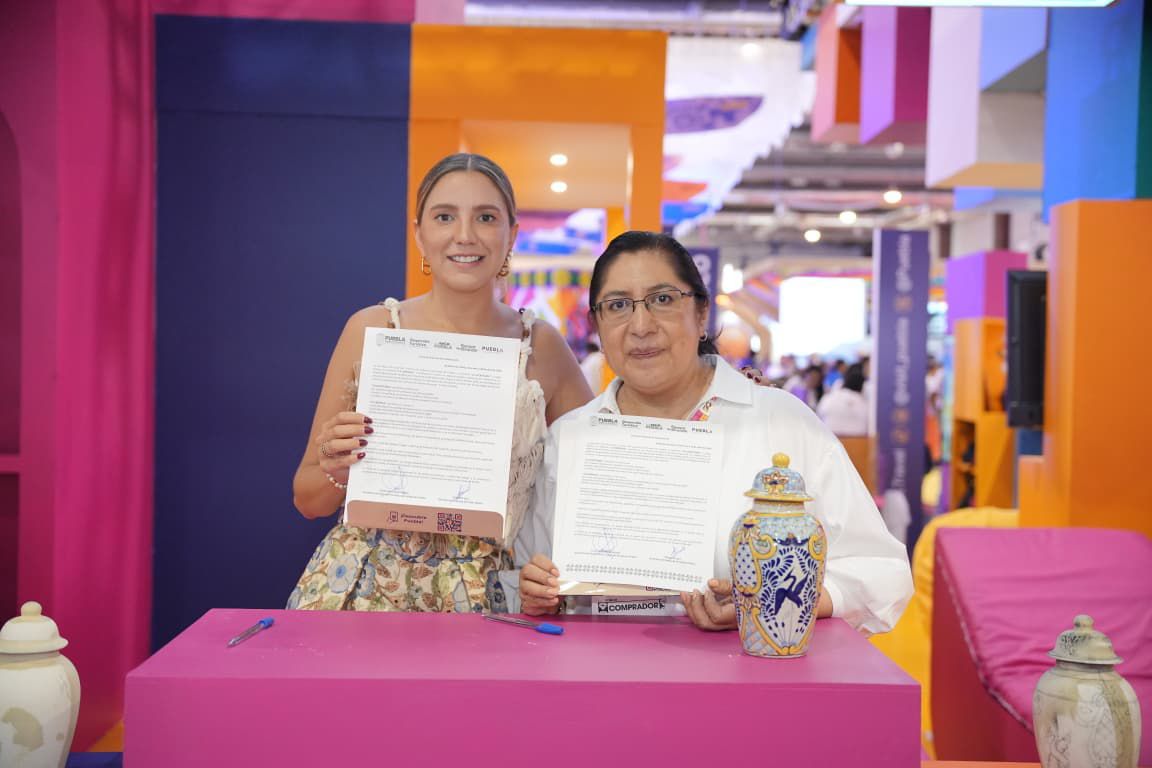 Puebla fortalece presencia turística con tres convenios en el tianguis de Acapulco
