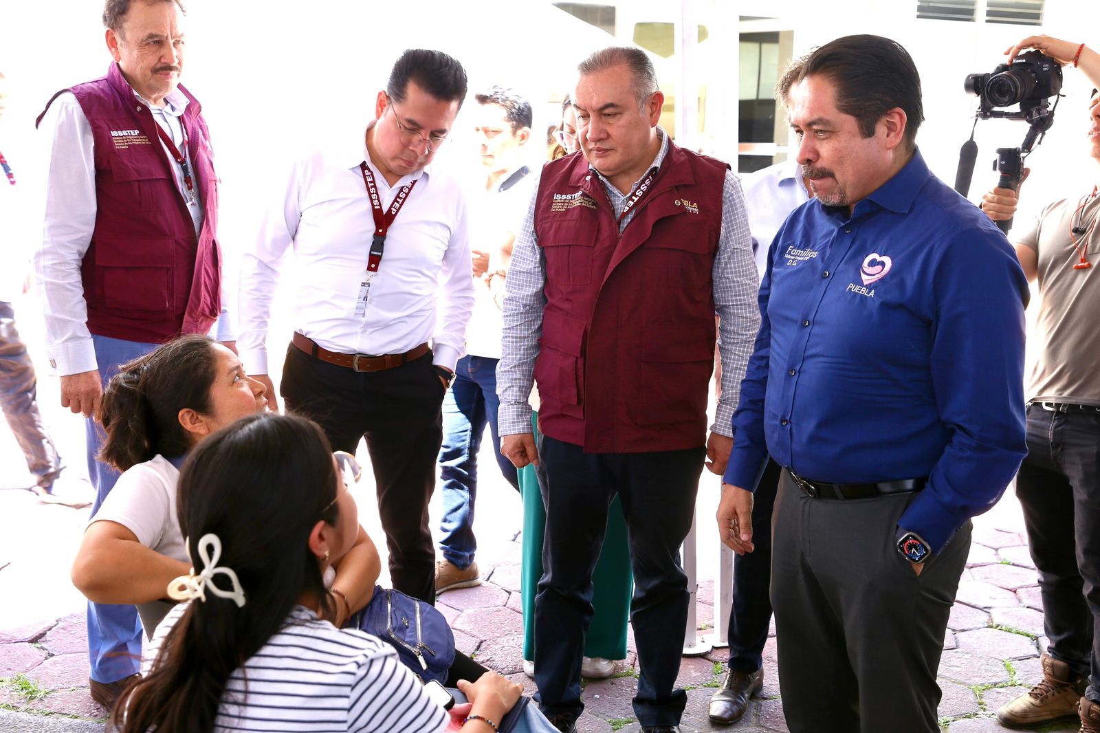 Con escucha y cercanía, SEDIF e ISSSTEP fortalecen atención directa a derechohabientes