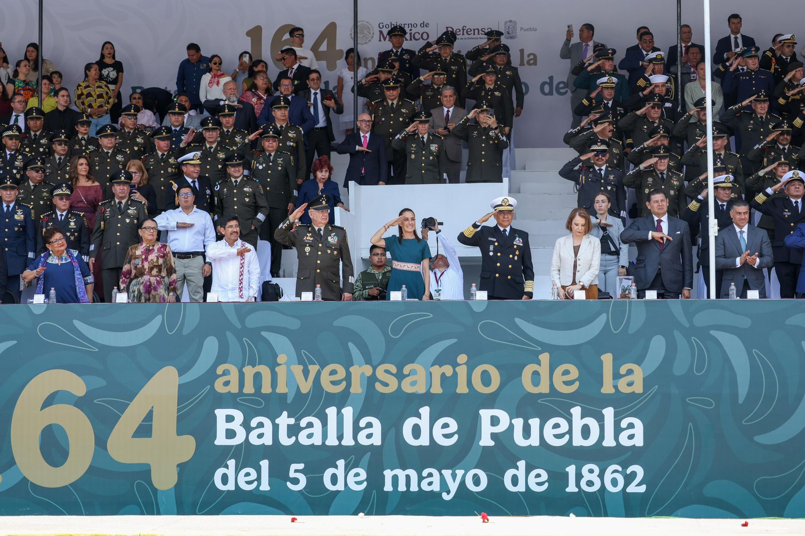 En unidad, con patriotismo y orden se realizó el desfile del 5 de mayo