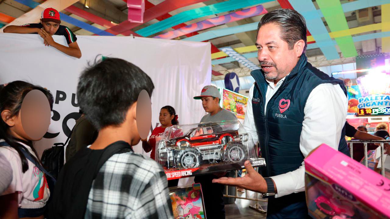 SEDIF une a familias del interior del estado con Feria de Puebla
