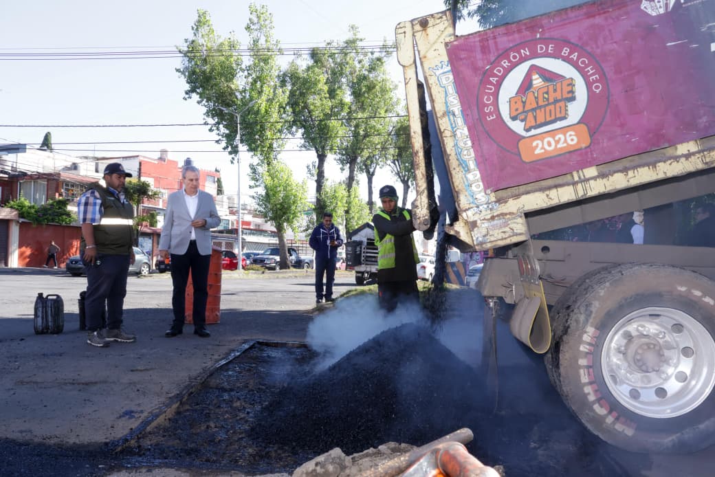 Reafirma Pepe Chedraui compromiso con acciones de mantenimiento vial