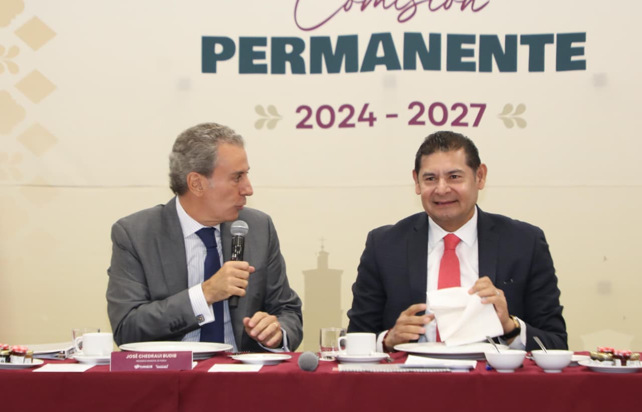 Presenta Pepe Chedraui Programa 360 ante Alejandro Armenta y el sector empresarial en la DGERI