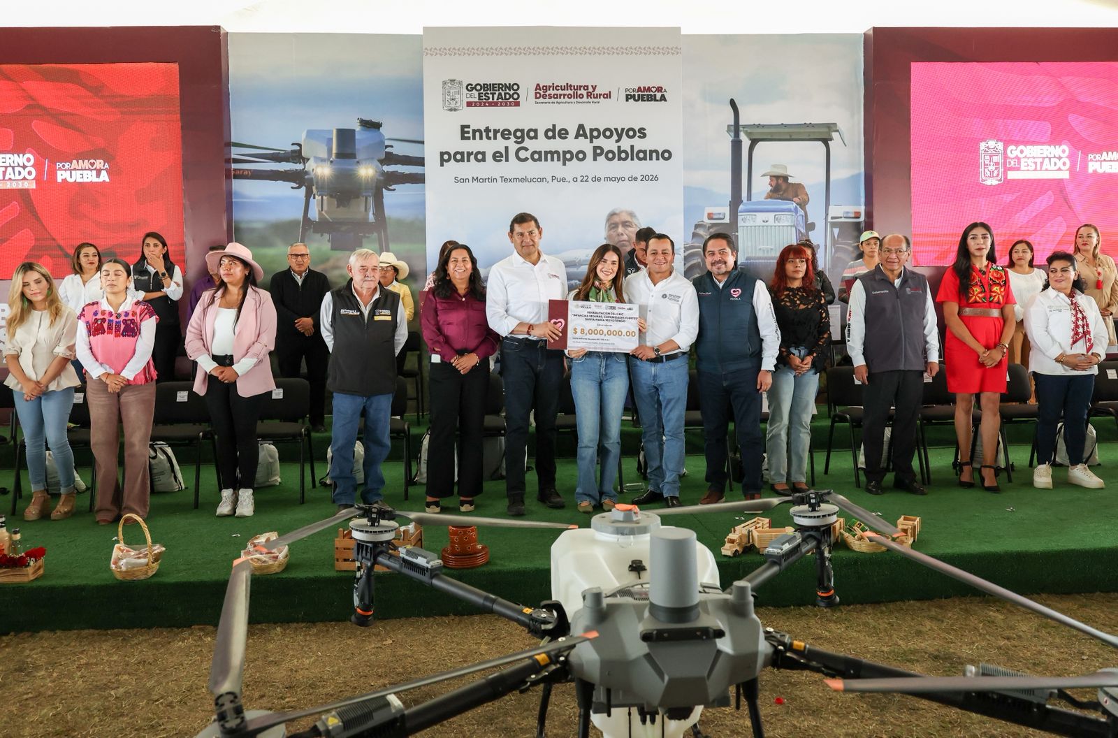 Con maquinaria y apoyos directos, Gobierno Estatal reactiva 200 mil hectáreas de campo