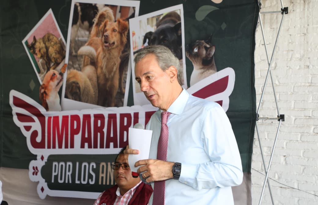 Pepe Chedraui acerca servicios gratuitos de bienestar animal a San Pablo Xochimehuacan