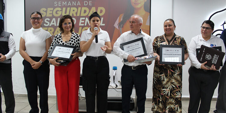 Fortalece IMSS Puebla coordinación interinstitucional y empresarial en favor de las personas trabajadoras