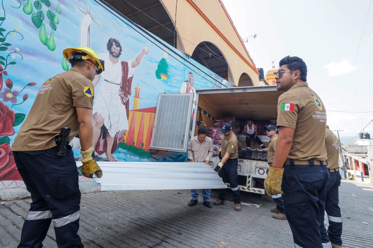 Tras contingencia, se recuperan hogares afectados en Pantepec con apoyos del Gobierno Estatal