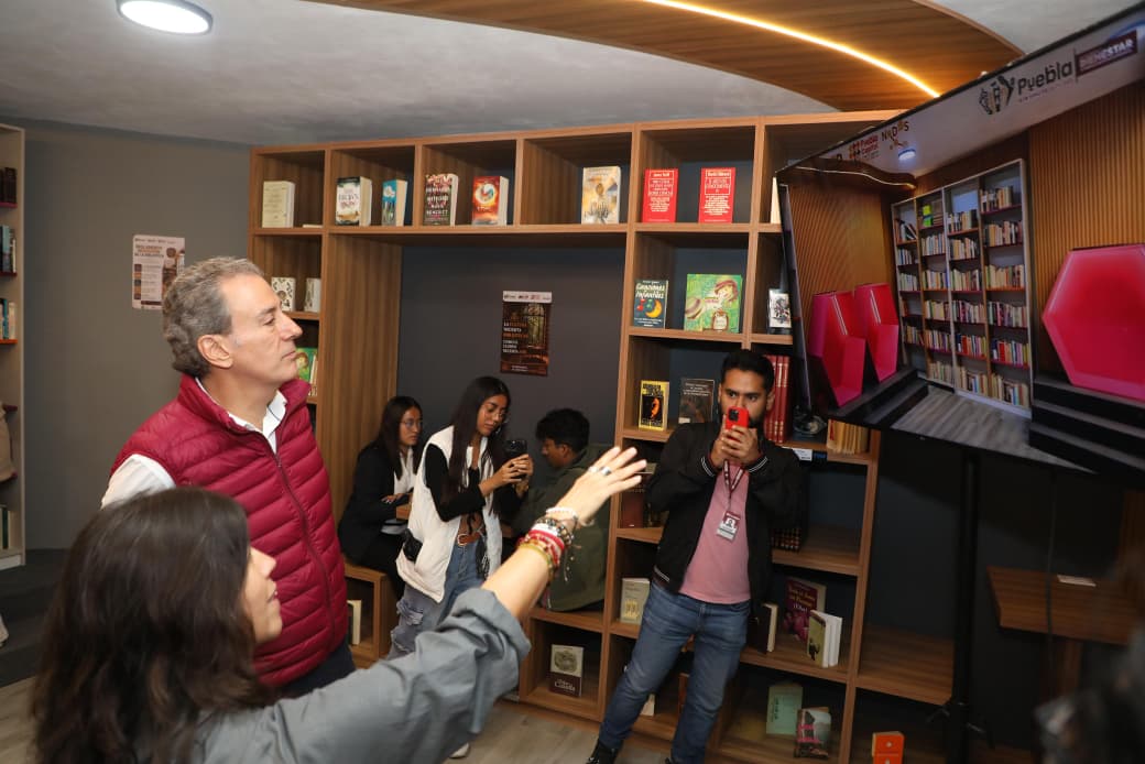 Pepe Chedraui impulsa el fomento a la lectura con Biblioteca en San Ramón