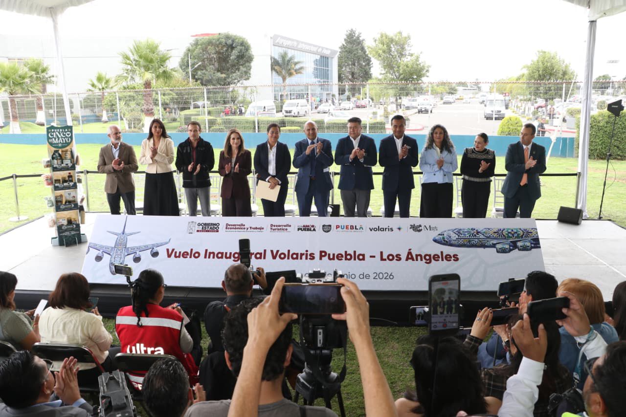Puebla fortalece su conexión internacional con vuelo a Los Ángeles