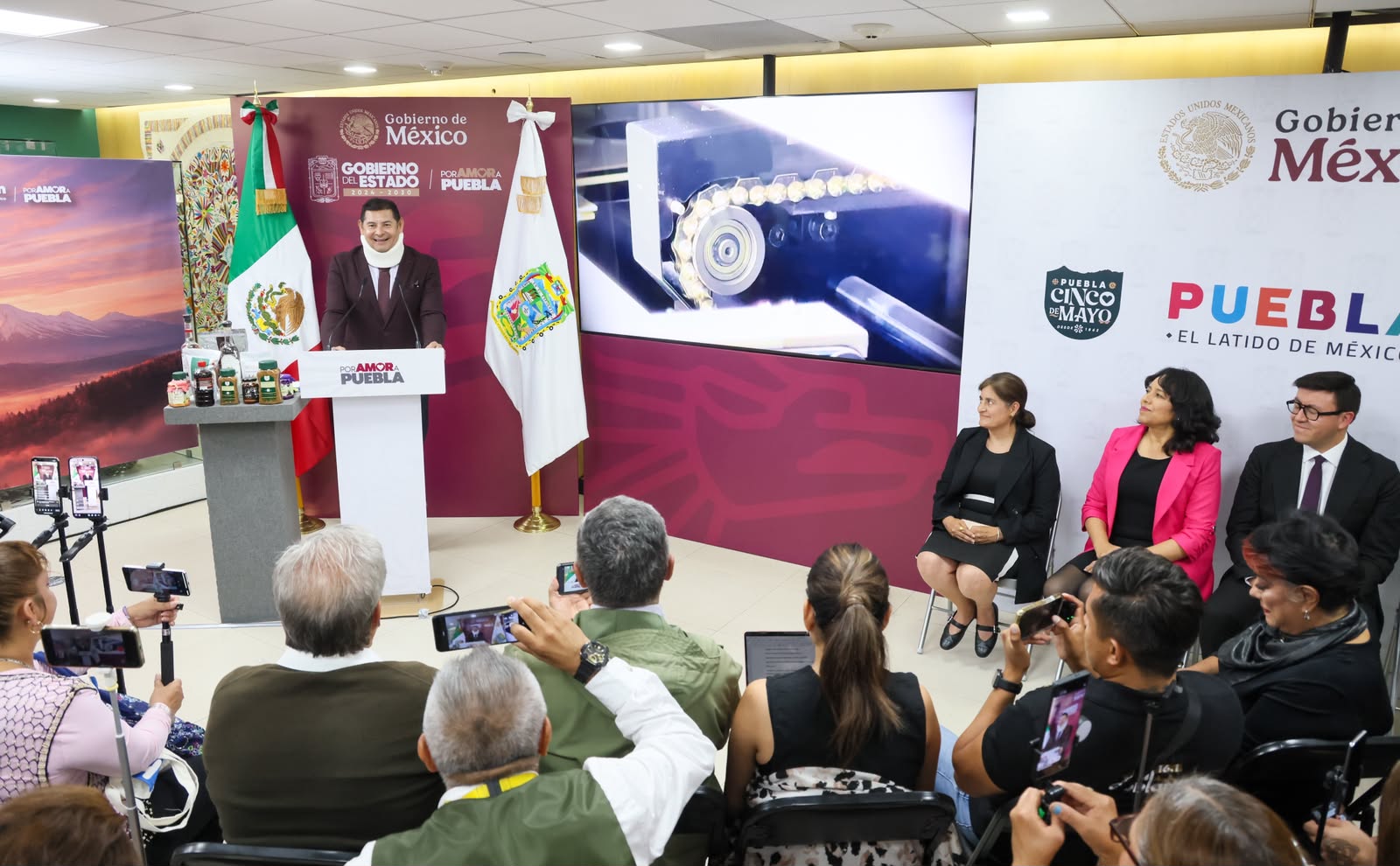 Puebla amplía participación en proyectos tecnológicos, reafirma la federación