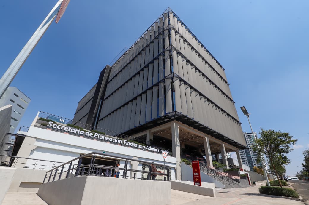 Revisan instalaciones de nueva sede de Finanzas por filtraciones derivadas de intensas lluvias