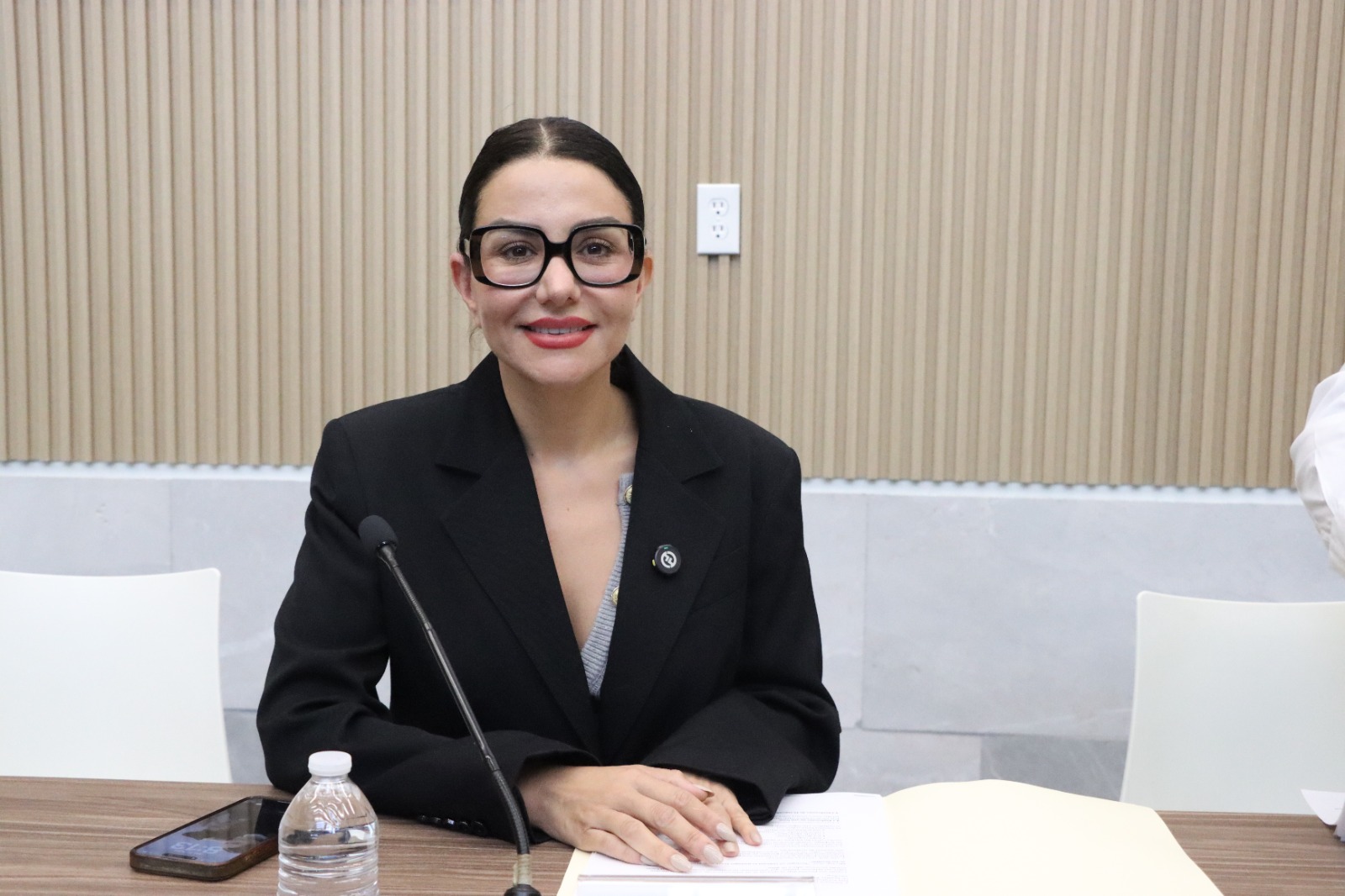 Propone diputada Nayeli Salvatori regulación de estacionamientos