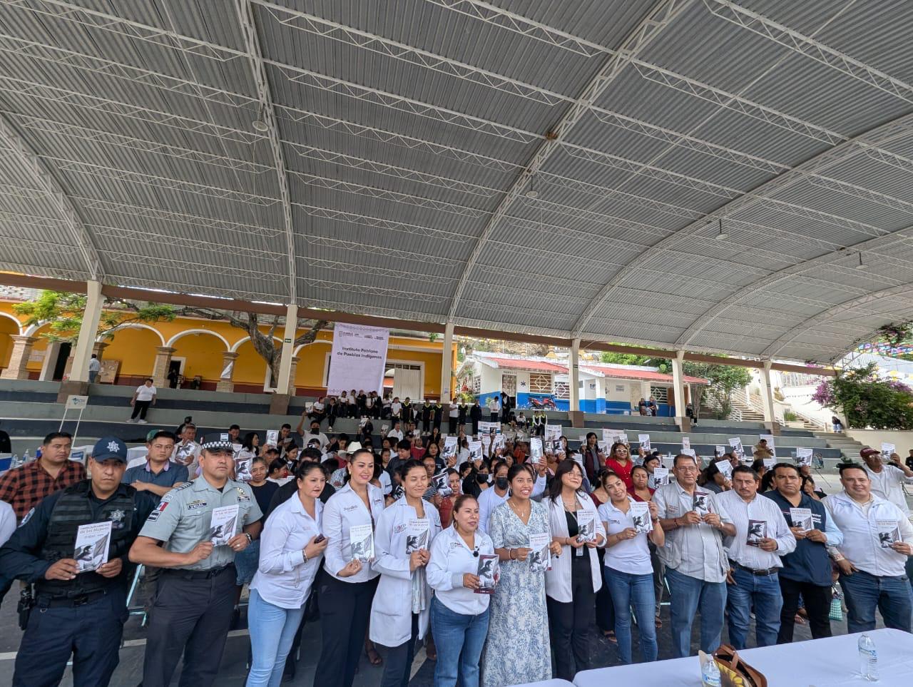 Guardia Nacional lleva servicios y atención integral a mujeres indígenas en Tehuacán