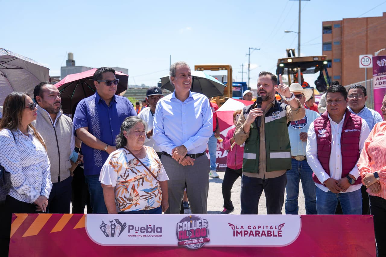 Con #CallesAl100 Pepe Chedraui impulsa trabajos de pavimentación en la Junta Auxiliar de Santo Tomás Chautla