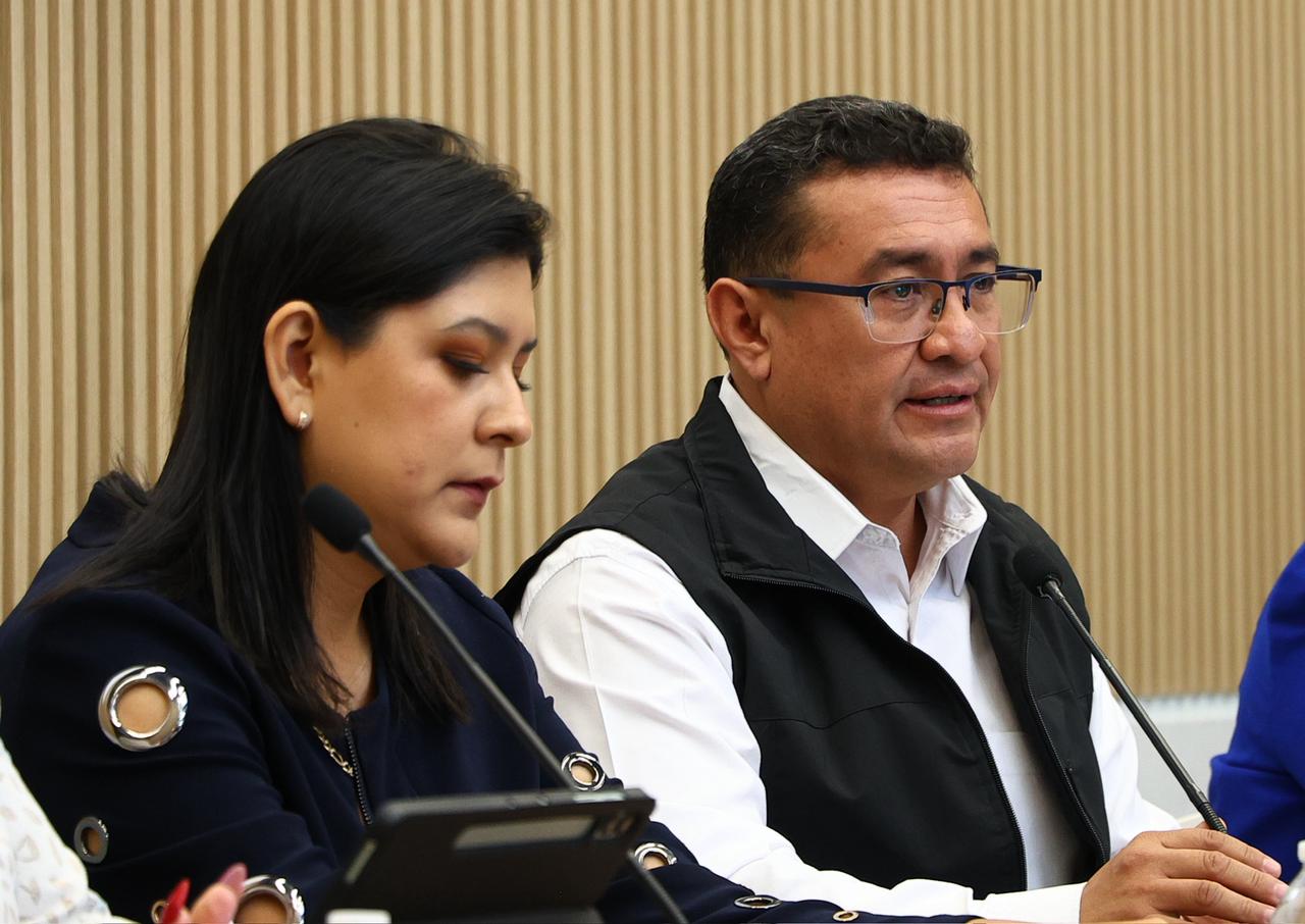 Con estricto rigor jurídico se atenderá el proceso de revocación de mandato de la presidenta de Acatlán: Pável Gaspar