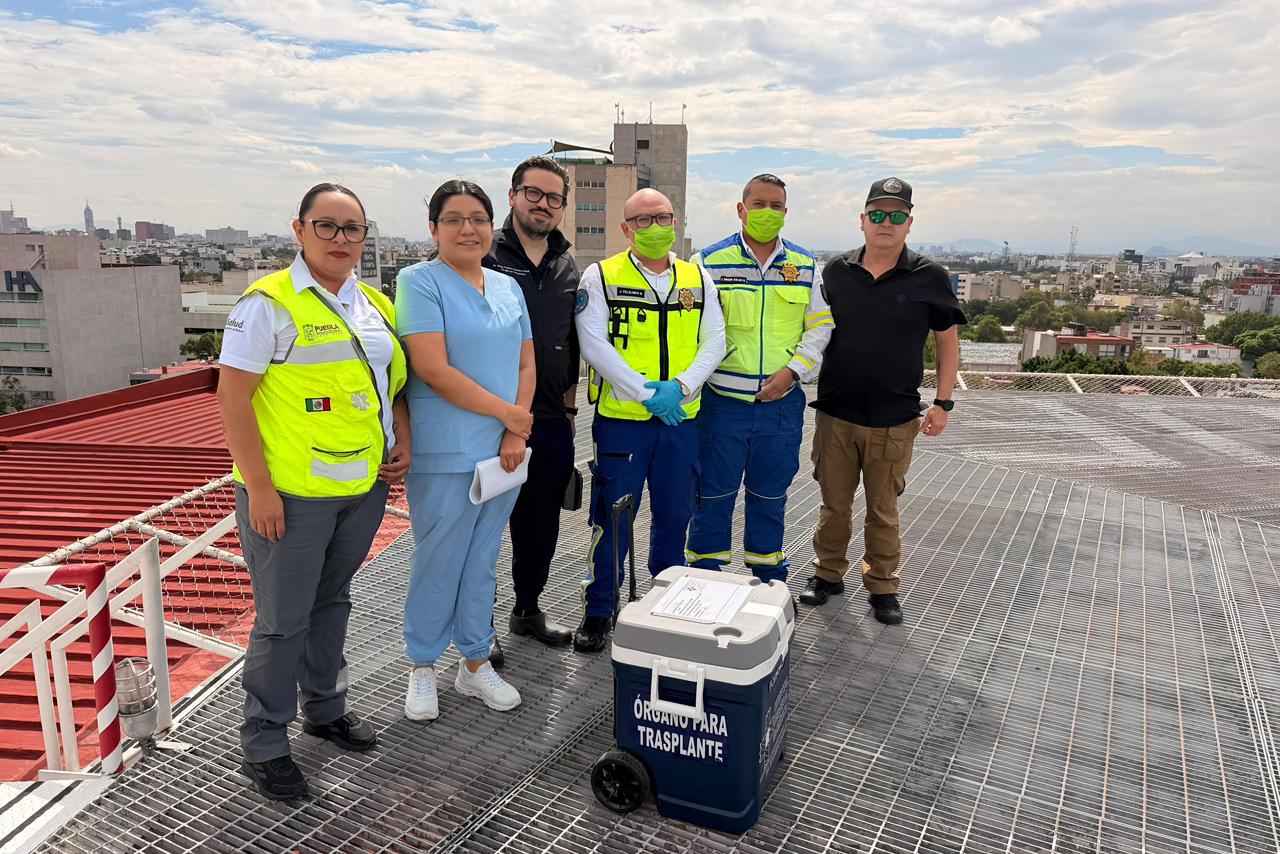 Coordinación interinstitucional permite traslado aéreo de órgano donado a CDMX