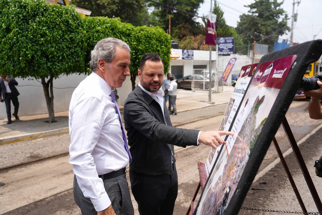 Acelera Pepe Chedraui transformación vial con el Tren Capitalino de Pavimentación