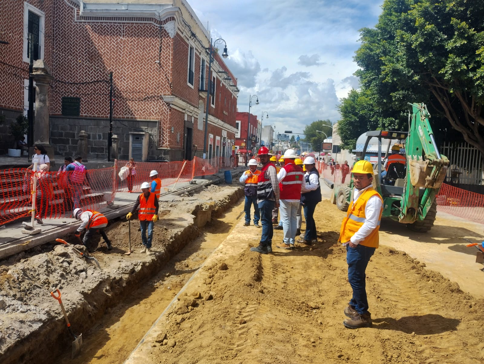 Más de 8 mil 800 habitantes y comerciantes serán beneficiados con las obras de “Renovación de la Red Hidráulica en el Centro Histórico”