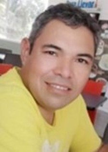 José Román Valenzuela Vázquez. Sobra tiempo