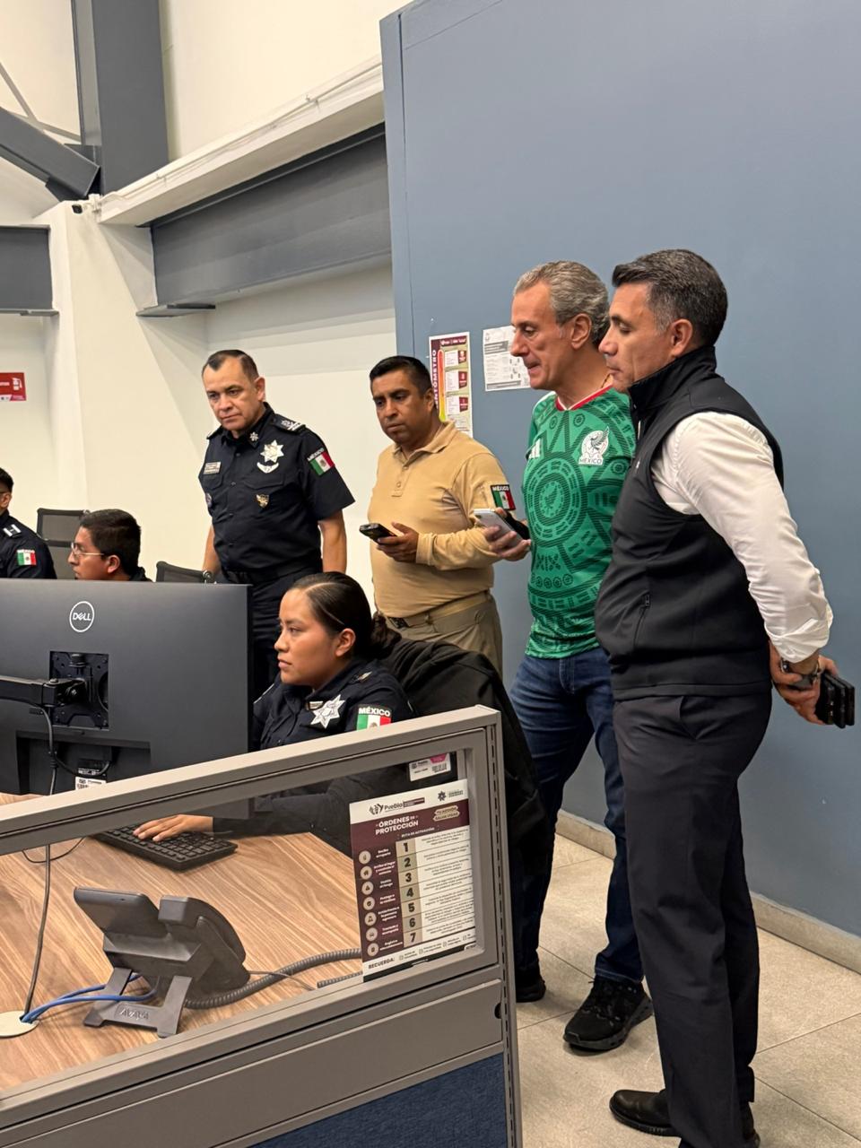 Verifica Pepe Chedraui desde la DGERI operativo de seguridad por festejos del triunfo de la Selección Mexicana