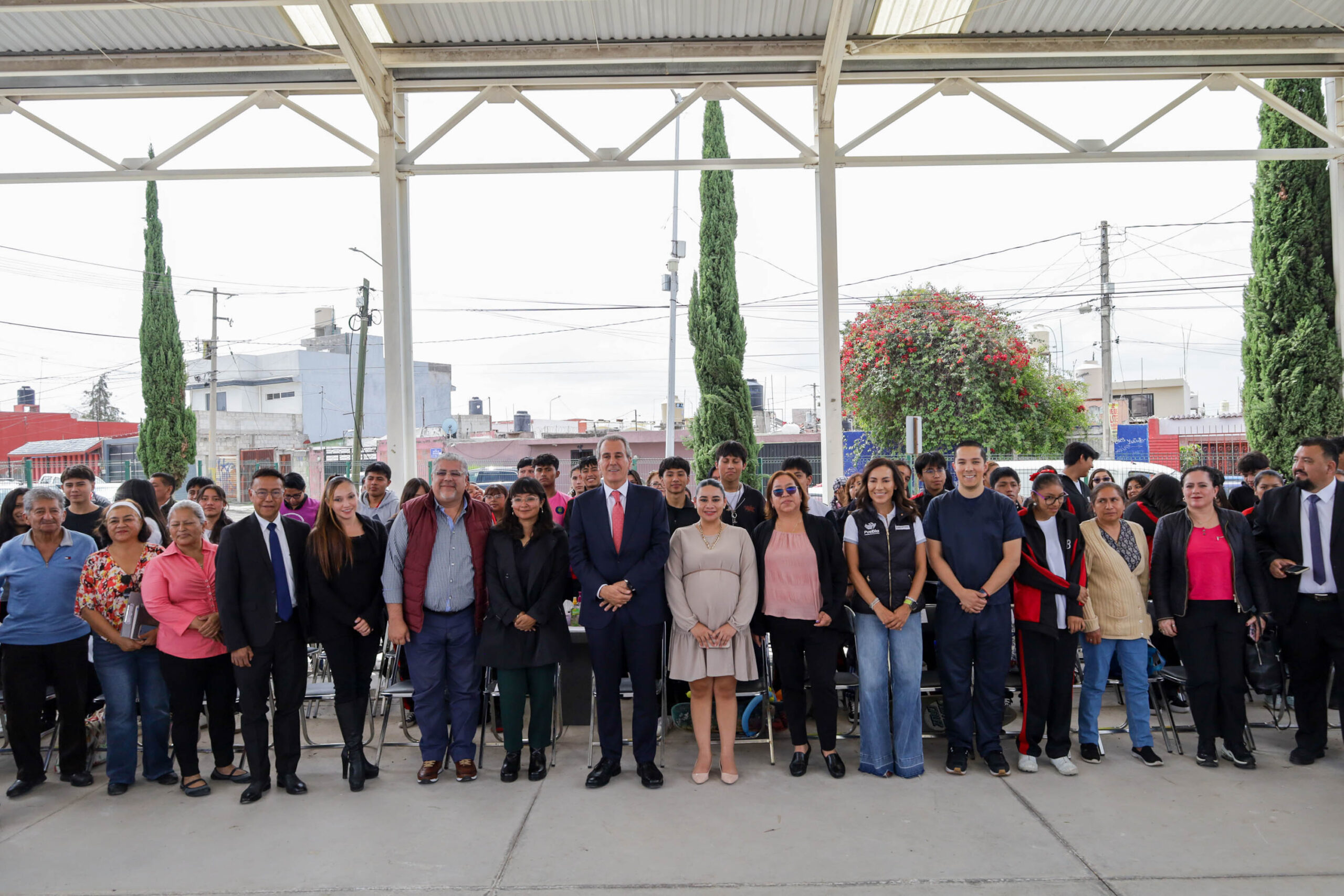 Encabeza Pepe Chedraui Jornada Integral Imparable para acercar servicios y apoyos a las familias poblanas