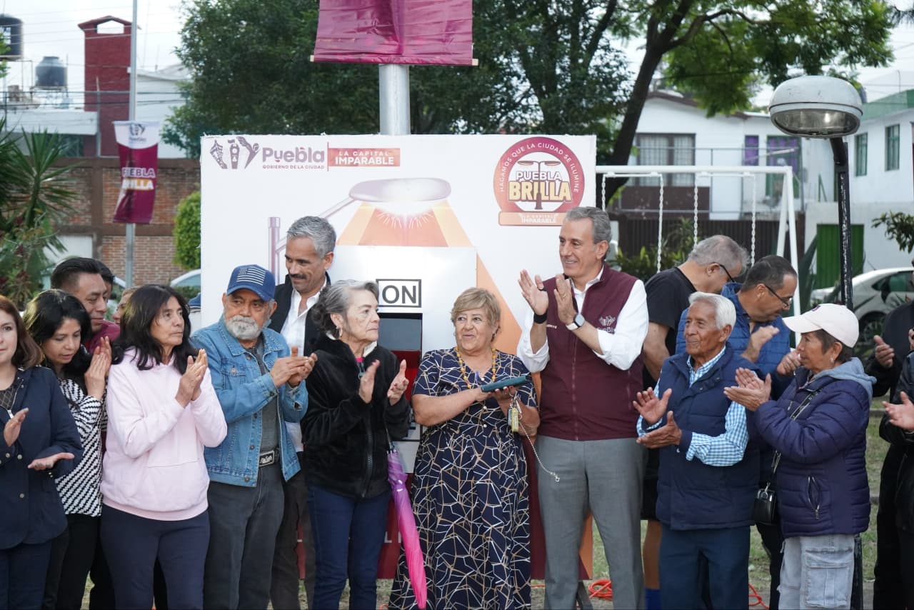 Con Puebla Brilla, Pepe Chedraui moderniza el 100 por ciento del alumbrado en Plazas Amalucan