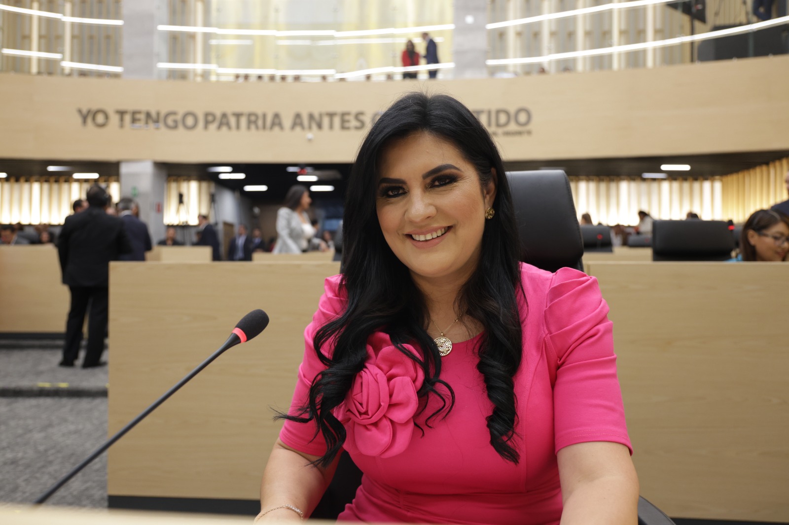 PRI busca revivir bloque opositor; Delfina Pozos invita a PAN y MC a unirse contra Morena en 2027