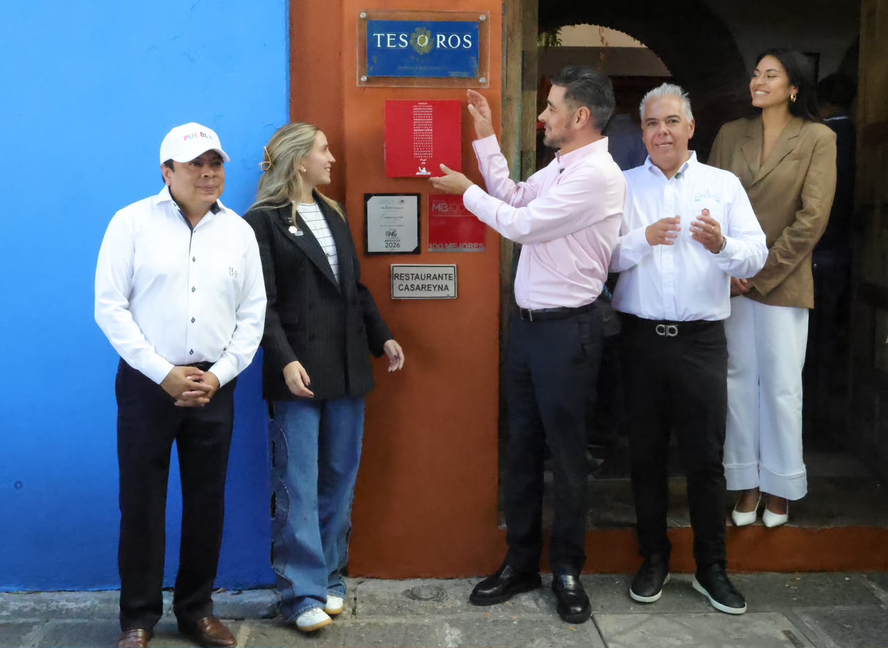 Gobierno del estado entrega placas Michelin 2026 a restaurantes poblanos reconocidos