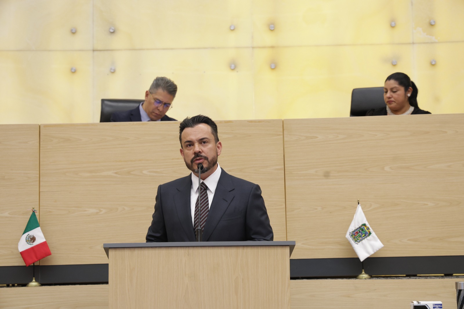 Sistema de Transporte por Cable contribuirá a una movilidad más eficiente, sostenible e incluyente: José Luis García Parra al comparecer en el Congreso
