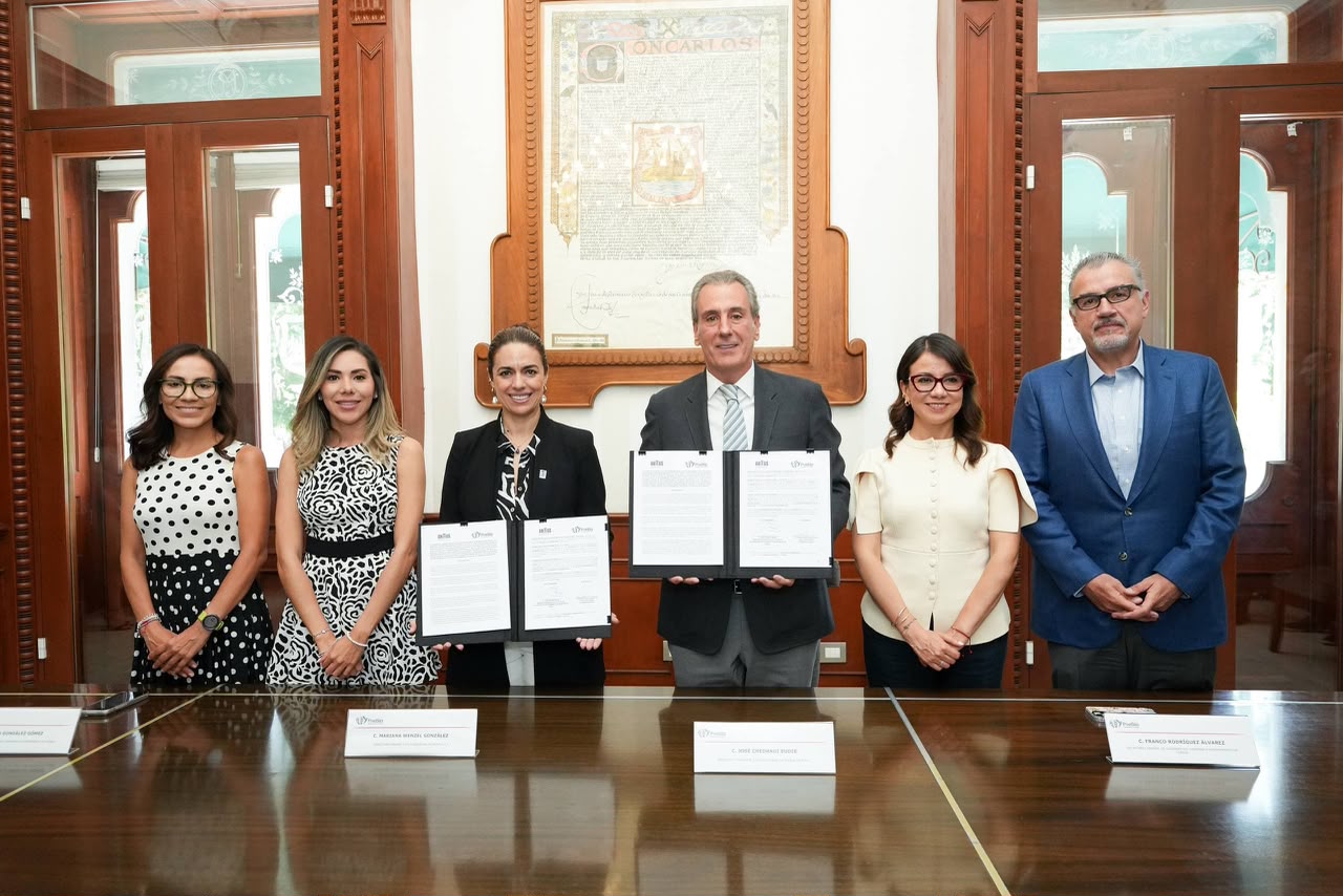 Pepe Chedraui fortalece acciones de prevención, protección y atención especializada para mujeres con ANTHUS A.C.