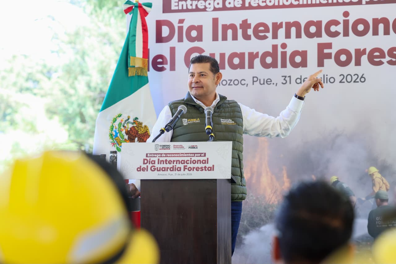 Gobierno estatal reconoce labor forestal y afianza estrategia para proteger bosques poblanos