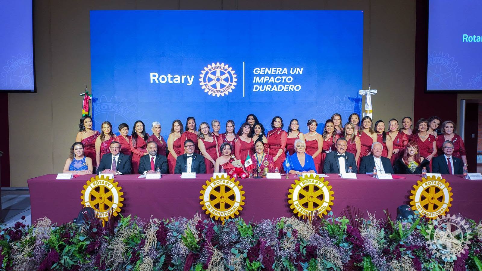 Club Rotario Puebla Campestre Real inicia un nuevo año de servicio con emotiva toma de compromiso